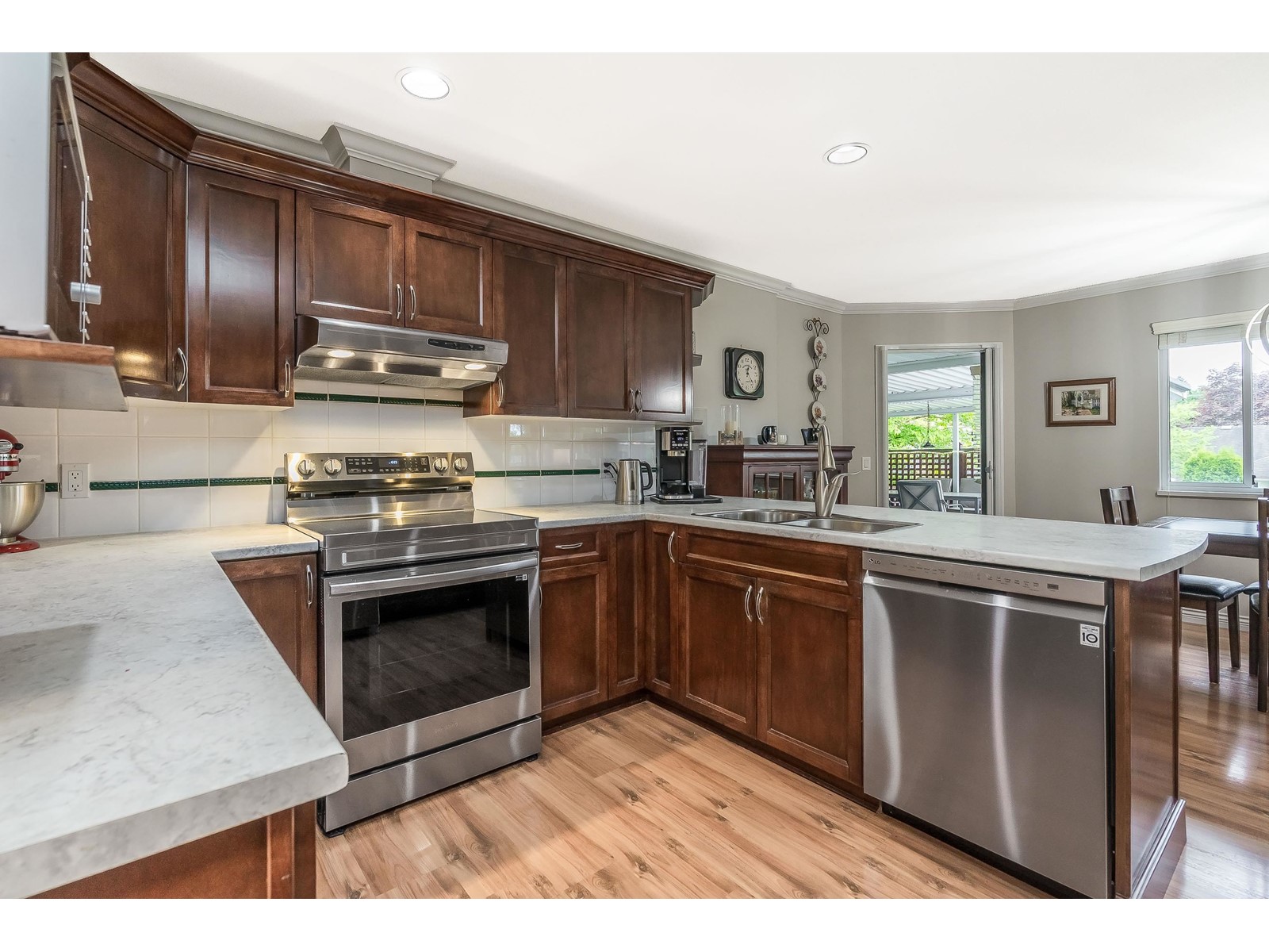 15868 80a Avenue, Surrey, British Columbia  V4N 0S7 - Photo 13 - R3003154