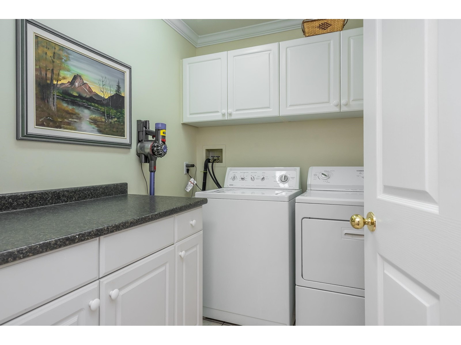 15868 80a Avenue, Surrey, British Columbia  V4N 0S7 - Photo 33 - R3003154