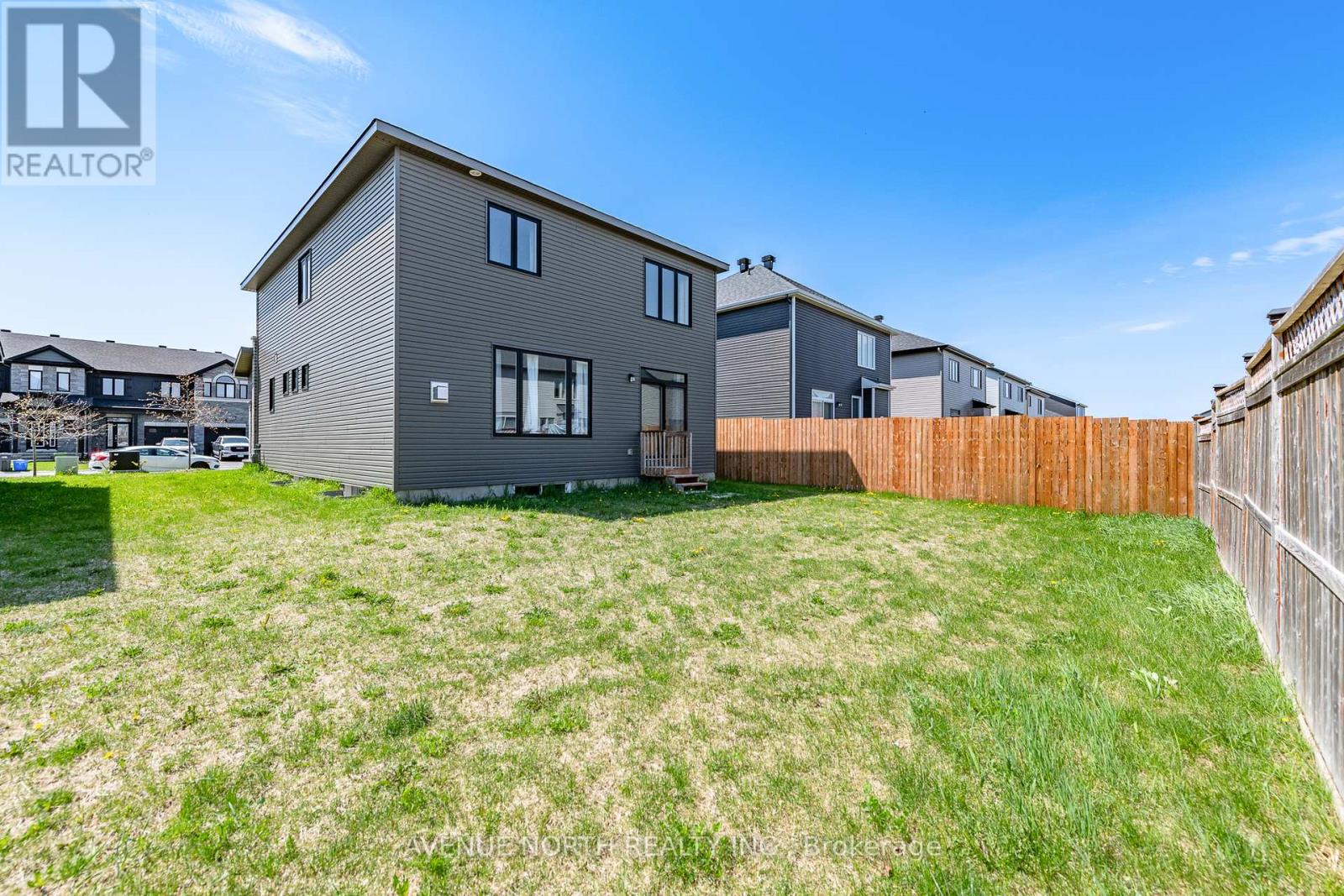 756 Namur Street, Russell, Ontario  K0A 1W0 - Photo 32 - X12152611