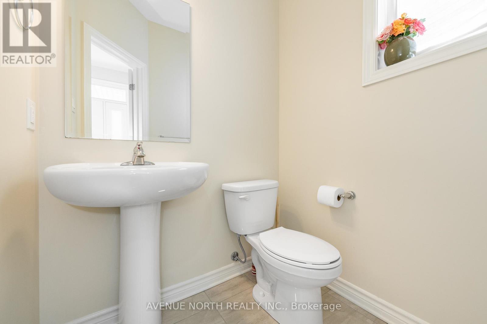 756 Namur Street, Russell, Ontario  K0A 1W0 - Photo 5 - X12152611