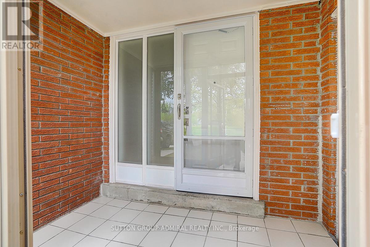157 Angus Drive, Toronto, Ontario  M2J 2W9 - Photo 10 - C12152615
