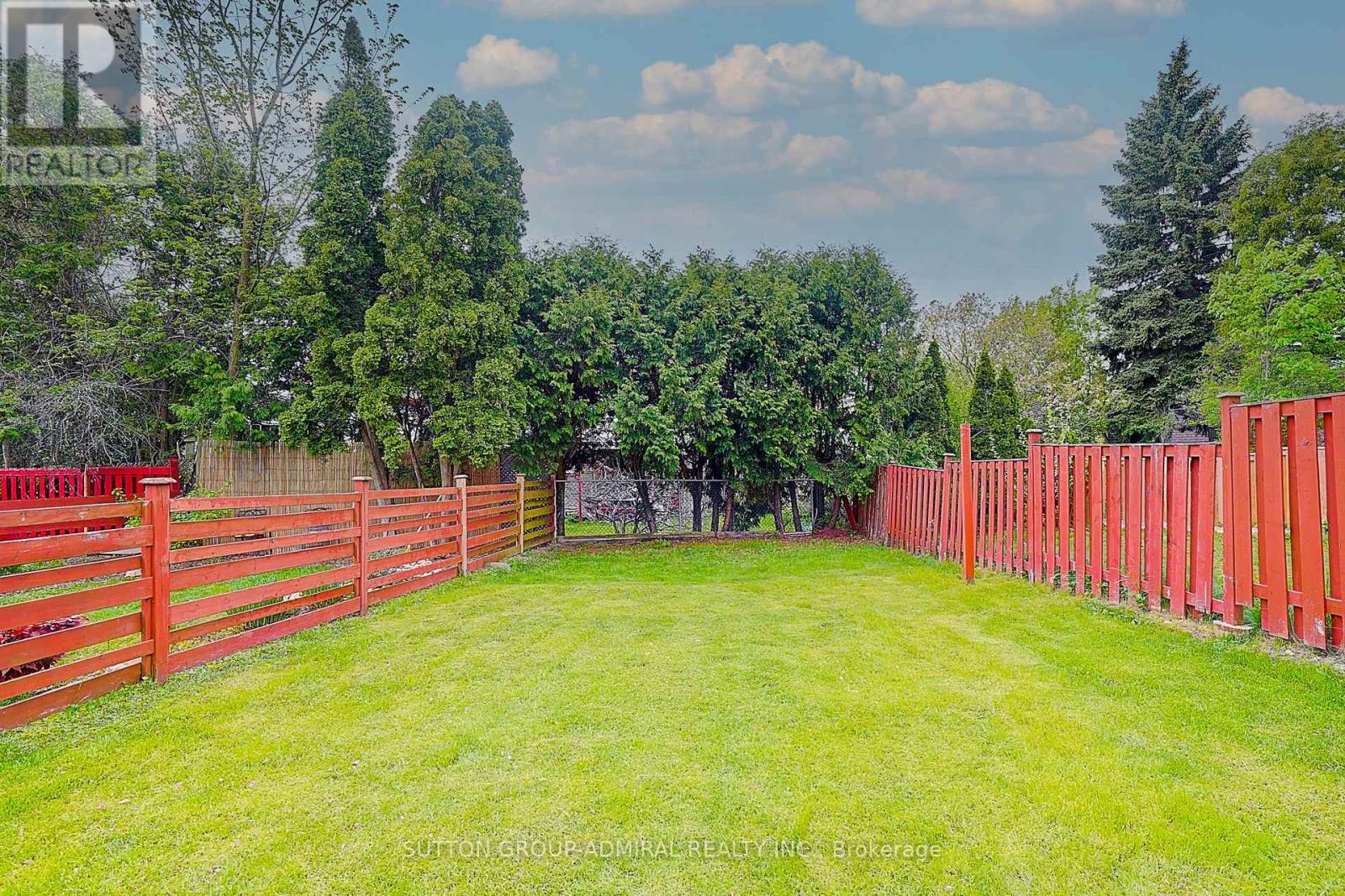 157 Angus Drive, Toronto, Ontario  M2J 2W9 - Photo 7 - C12152615