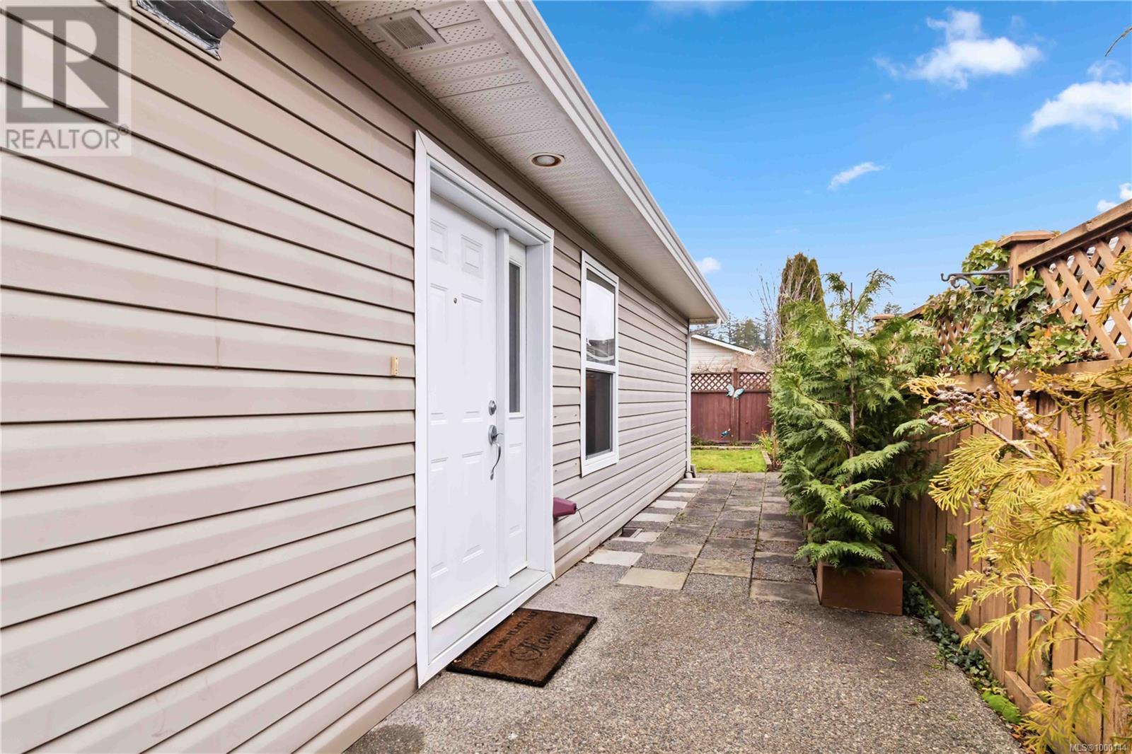 69 7570 Tetayut Rd, Central Saanich, British Columbia  V8M 2H4 - Photo 40 - 1000144