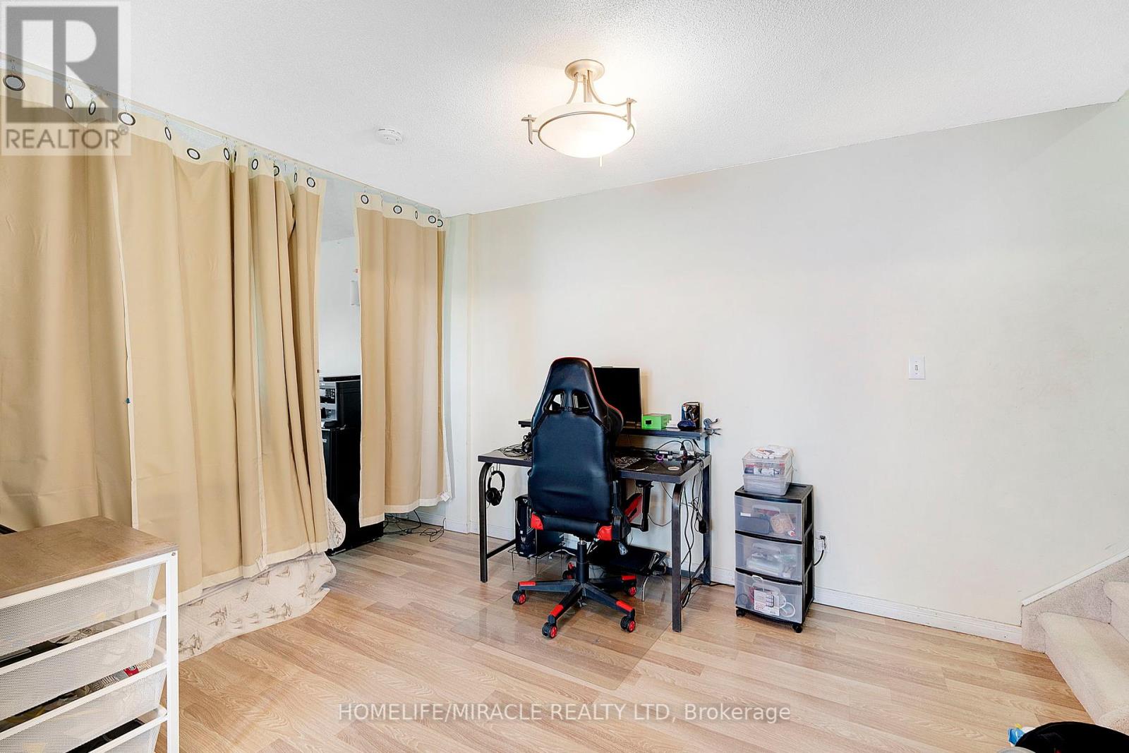 569 Veterans Road, Oshawa, Ontario  L1H 3N6 - Photo 16 - E12152600
