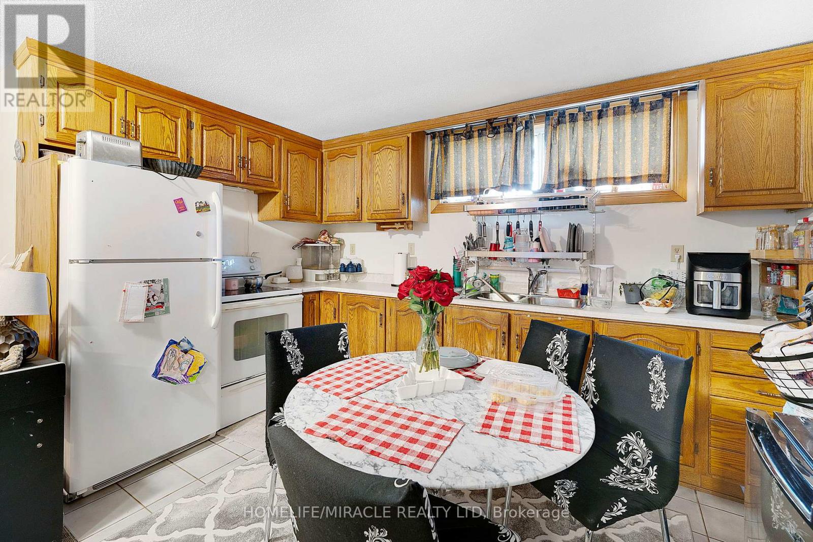569 Veterans Road, Oshawa, Ontario  L1H 3N6 - Photo 24 - E12152600