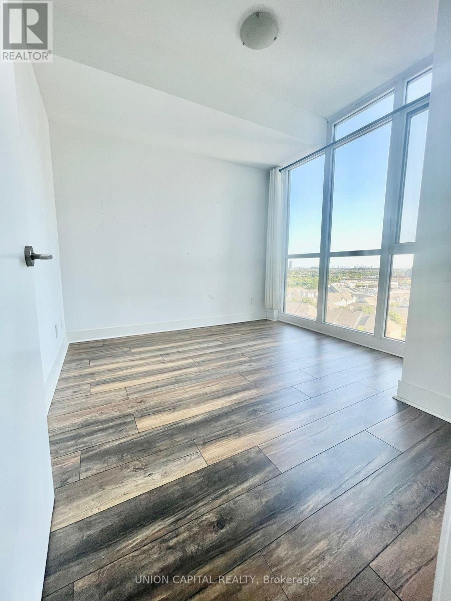 1201 - 9471 Yonge Street, Richmond Hill, Ontario  L4C 0Z5 - Photo 13 - N12152616