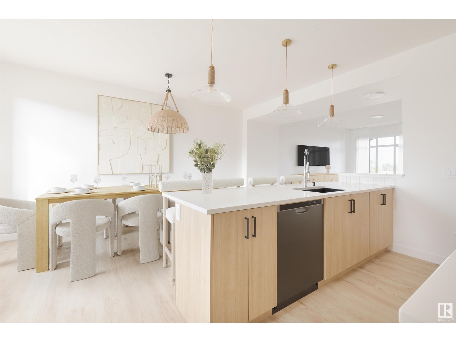 Property at 625 Cambrian BV image 2
