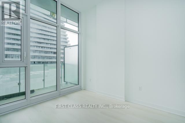 527 - 3900 Confederation Parkway, Mississauga (City Centre), Ontario  L5B 0M3 - Photo 21 - W12152617