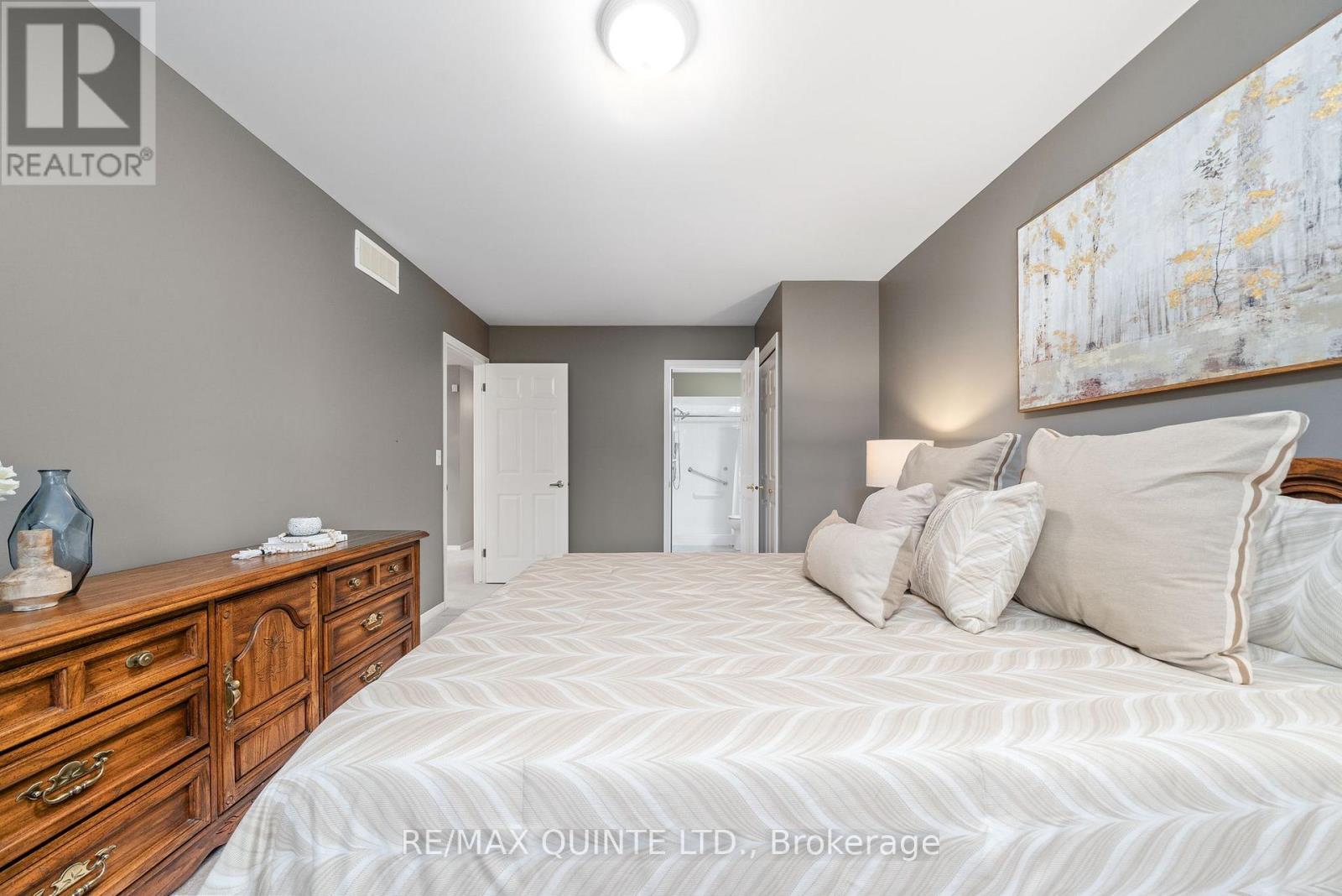 6 Pinegrove Court, Belleville, Ontario  K8N 5X9 - Photo 24 - X12152628