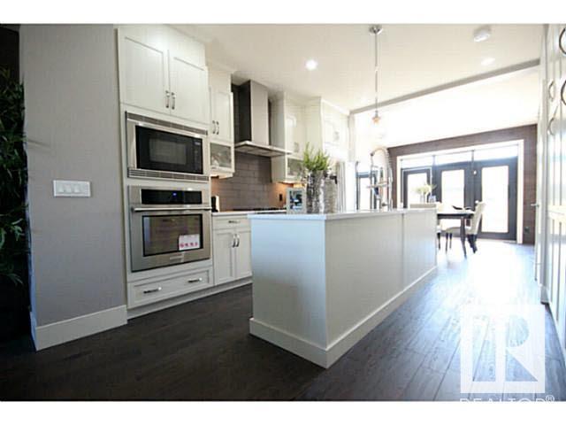 Property at 11333 76 AV NW image 5