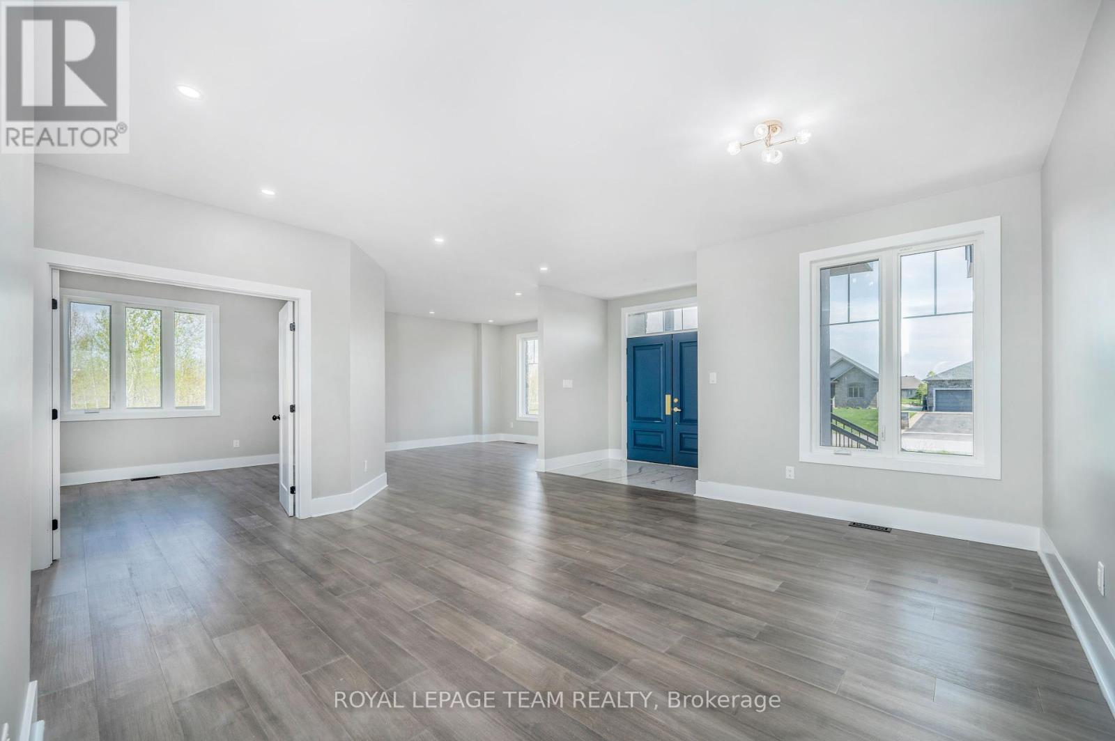 Property at 1444 WATER'S EDGE WAY image 4