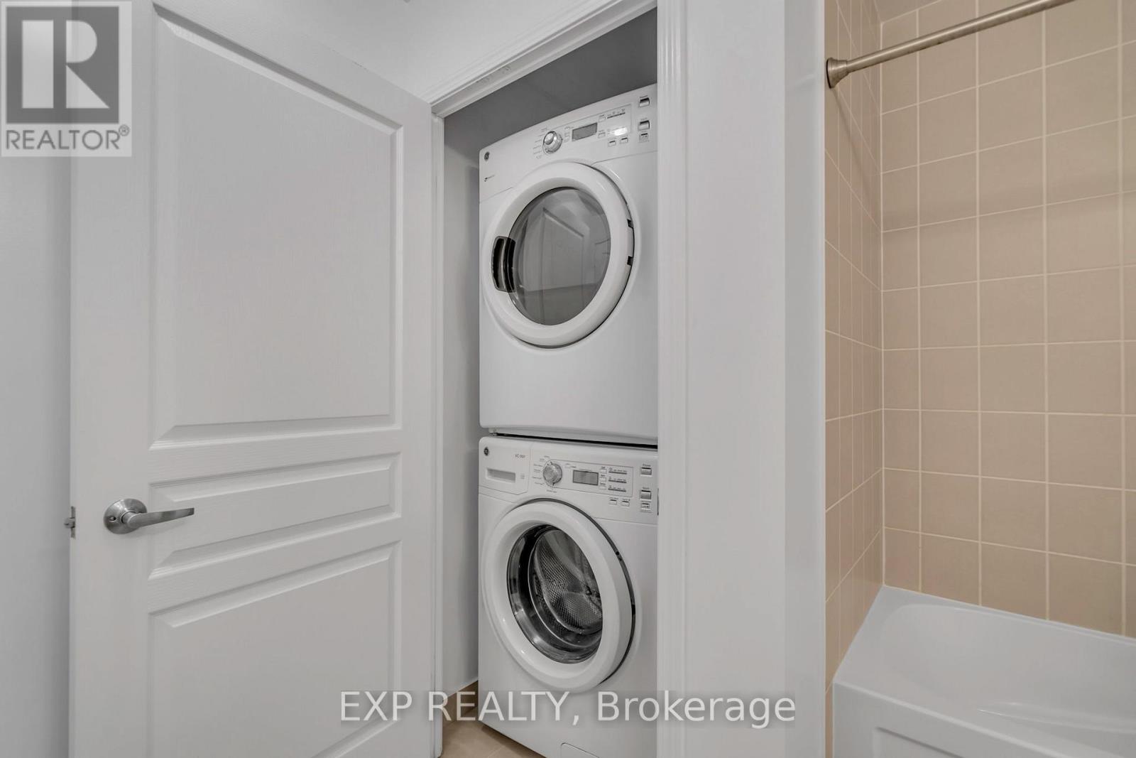 2021 - 352 Front Street W, Toronto, Ontario  M5V 0K3 - Photo 17 - C12152638