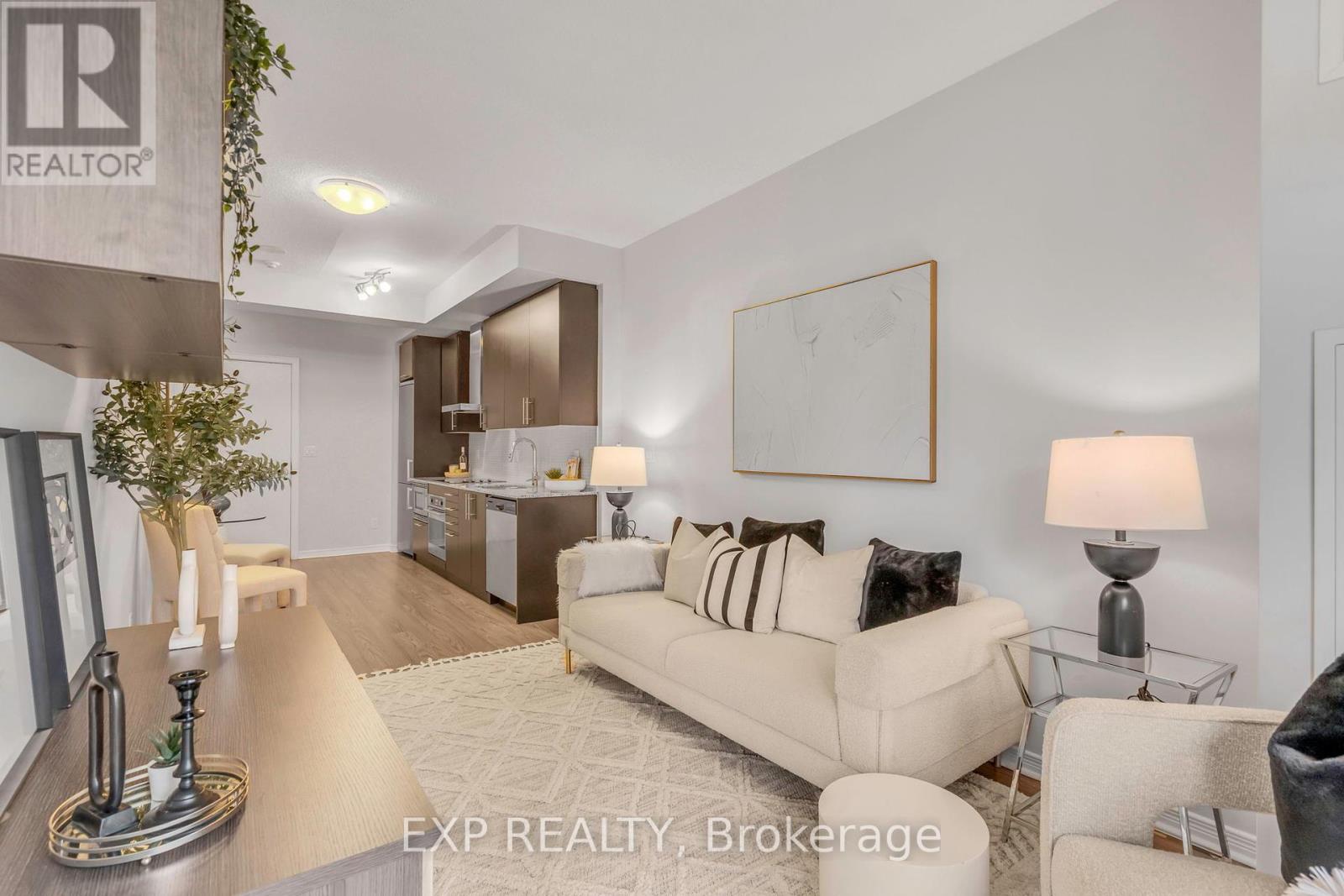 2021 - 352 Front Street W, Toronto, Ontario  M5V 0K3 - Photo 2 - C12152638
