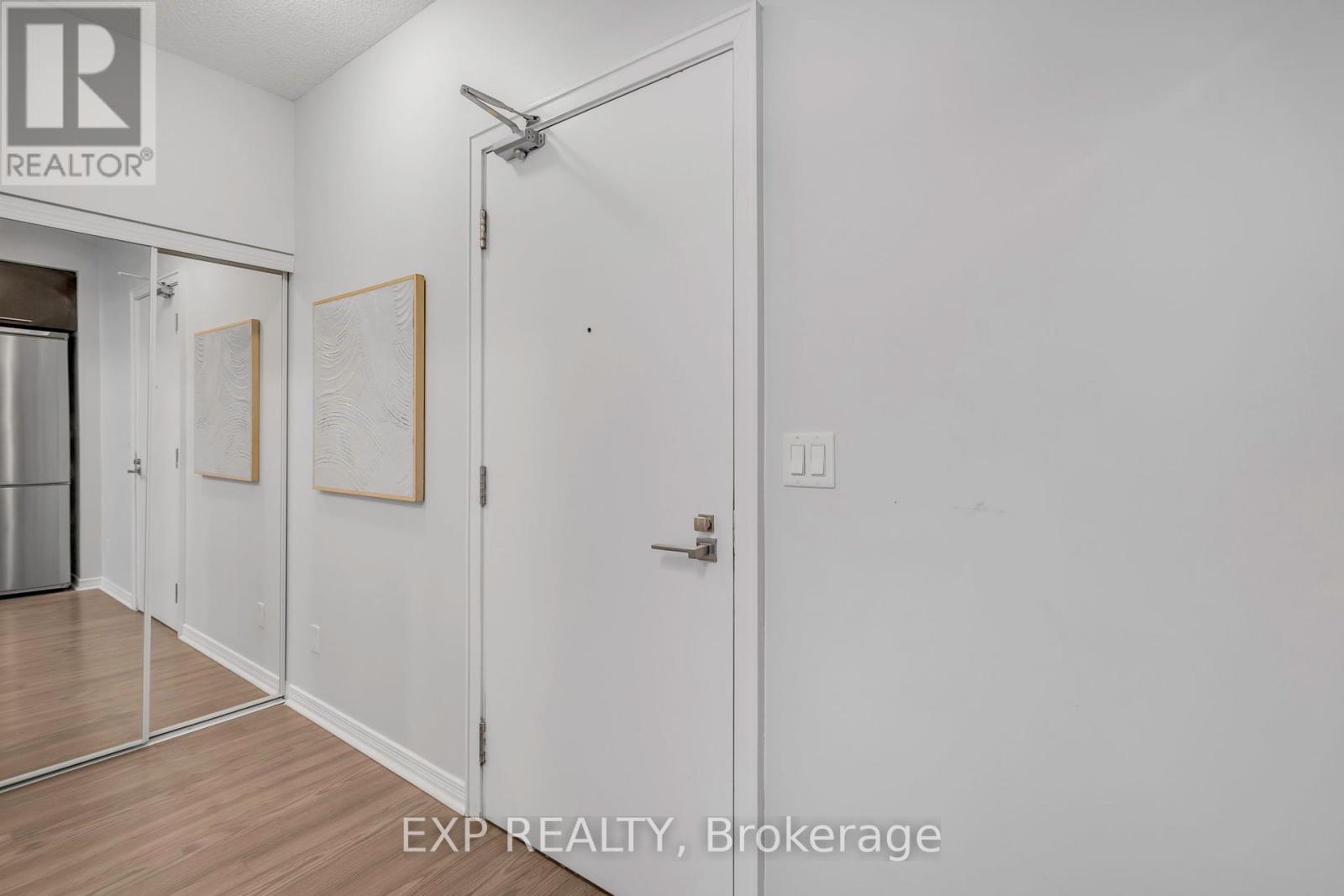 2021 - 352 Front Street W, Toronto, Ontario  M5V 0K3 - Photo 20 - C12152638