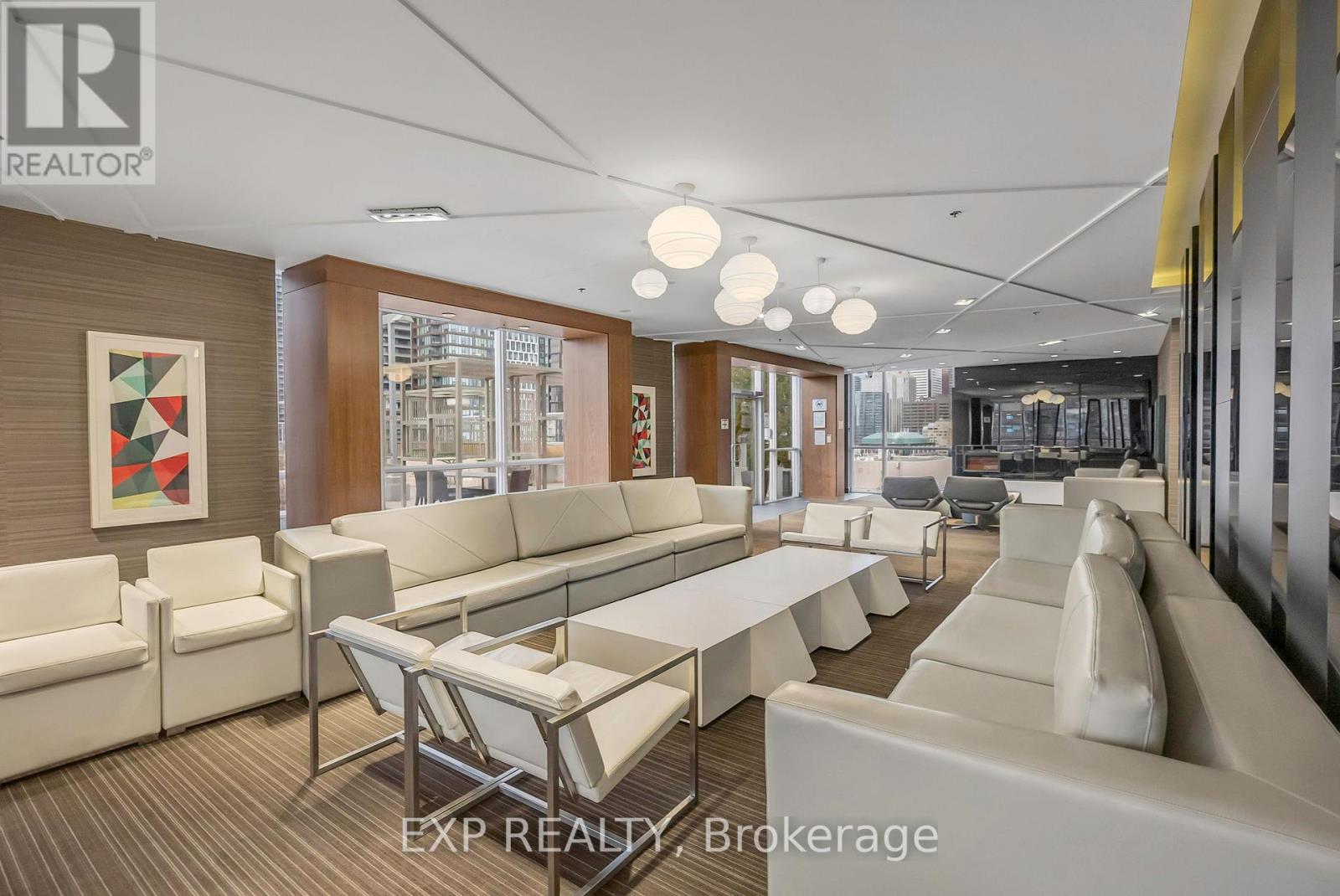 2021 - 352 Front Street W, Toronto, Ontario  M5V 0K3 - Photo 24 - C12152638