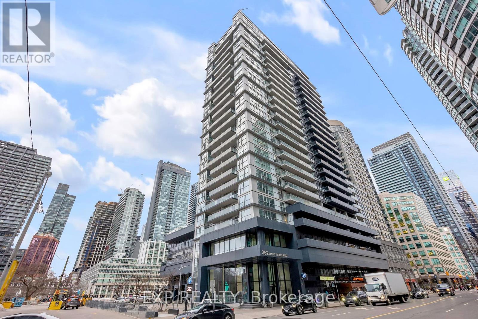 2021 - 352 Front Street W, Toronto, Ontario  M5V 0K3 - Photo 5 - C12152638