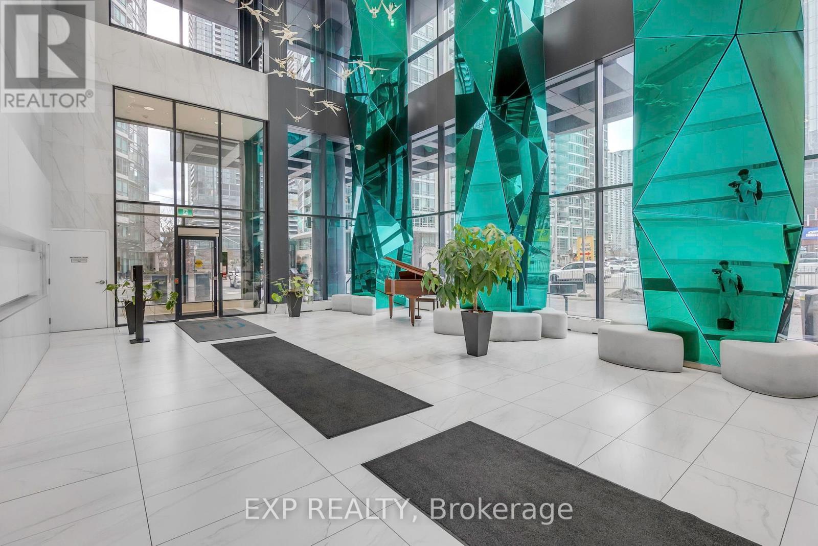 2021 - 352 Front Street W, Toronto, Ontario  M5V 0K3 - Photo 6 - C12152638