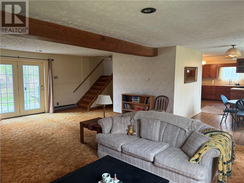 251 Woodward Avenue, Blind River, Ontario  P0R 1B0 - Photo 13 - 2122186