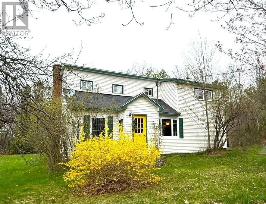 251 Woodward Avenue, Blind River, Ontario  P0R 1B0 - Photo 3 - 2122186
