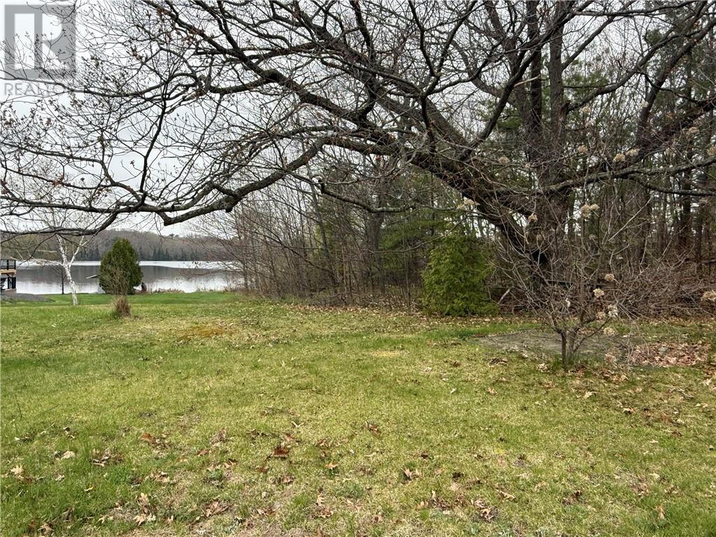 251 Woodward Avenue, Blind River, Ontario  P0R 1B0 - Photo 30 - 2122186