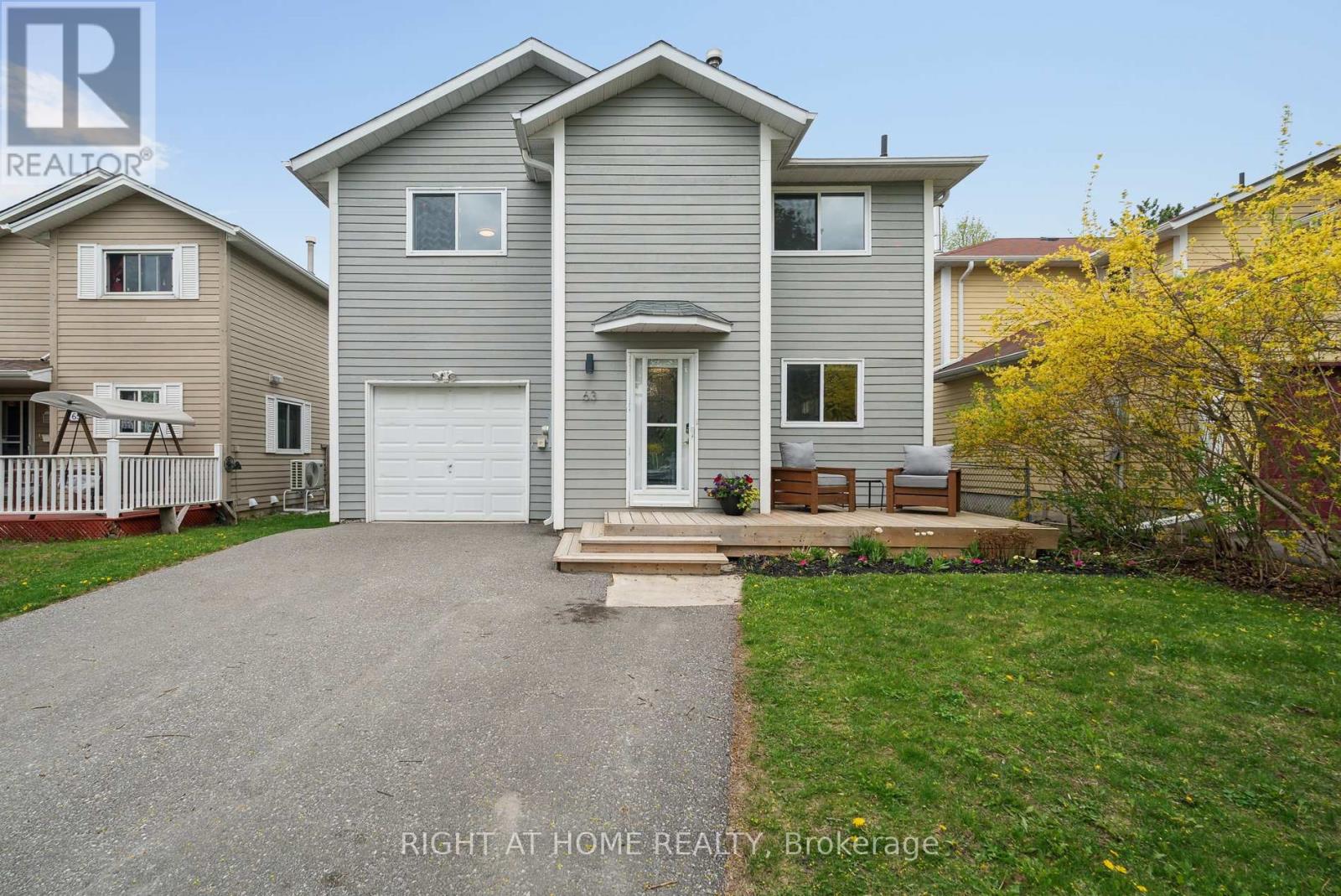63 Elizabeth Street, Barrie, Ontario  L4N 6M4 - Photo 4 - S12152648