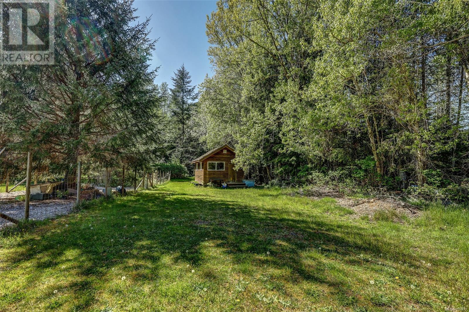 901 Nimpkish Heights Rd, Hyde Creek, British Columbia  V0N 2R0 - Photo 26 - 997477