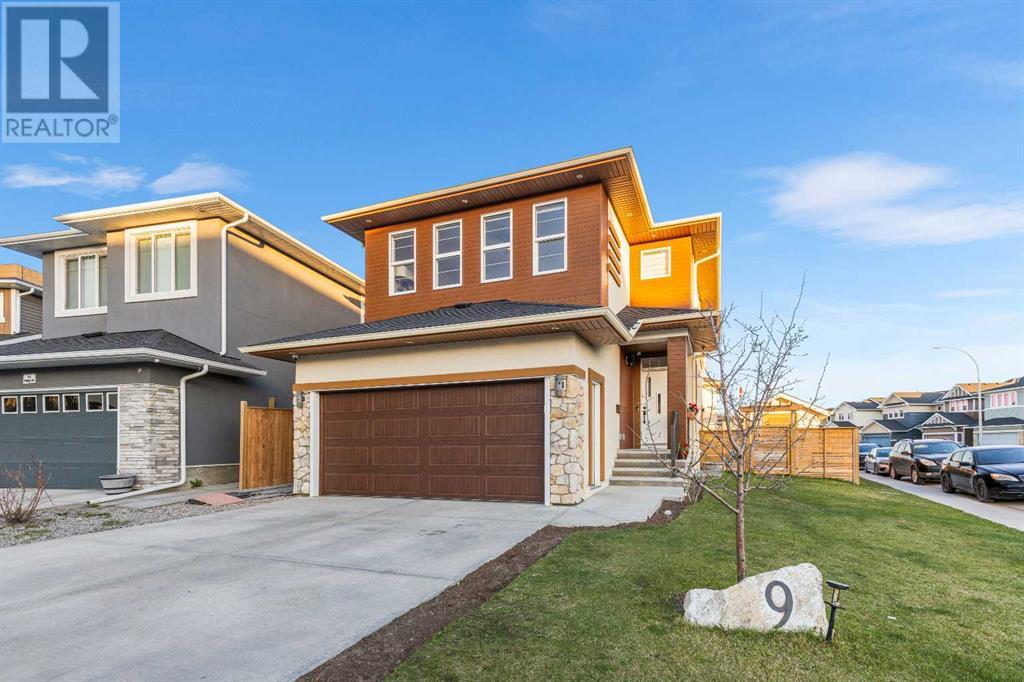 Property at 9 Redstone Link NE image 3