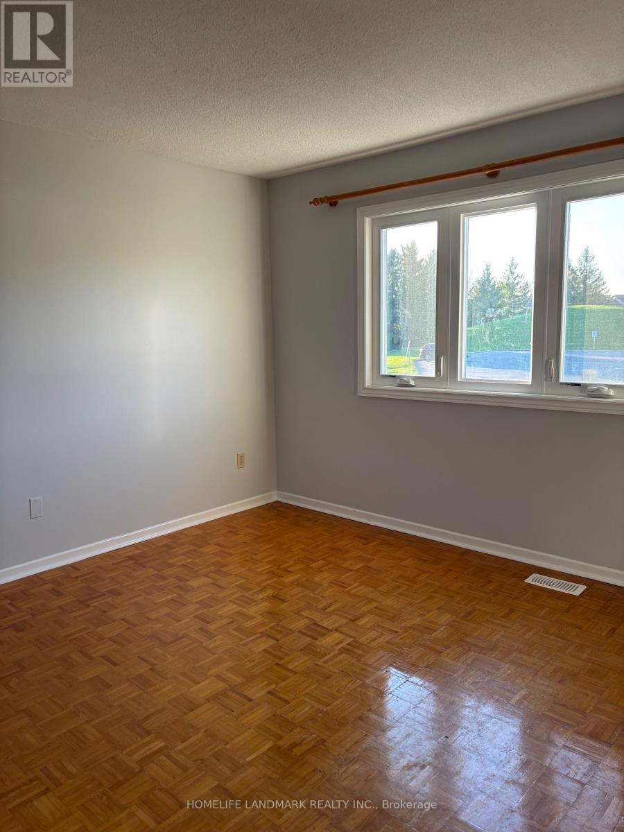 116 Lamoreaux Drive, Toronto (L'amoreaux), Ontario  M1W 3L3 - Photo 10 - E12114345
