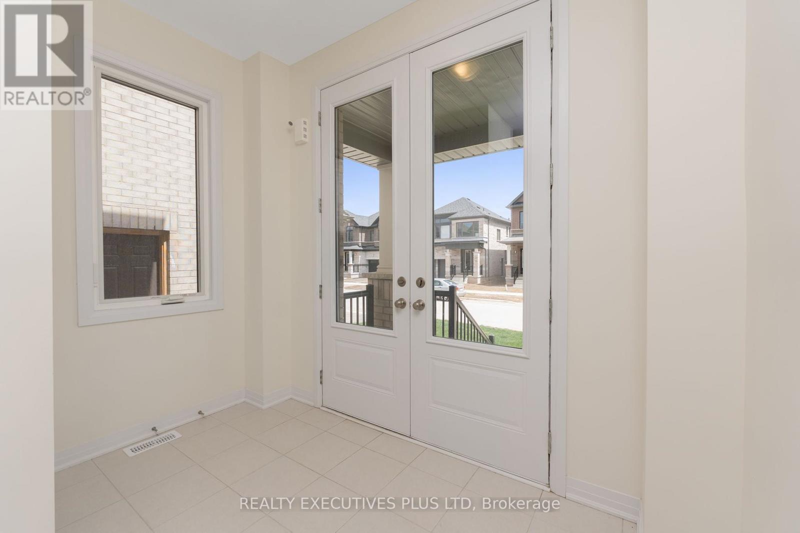 24 Tyler Avenue, Erin, Ontario  N0B 1T0 - Photo 12 - X12152659