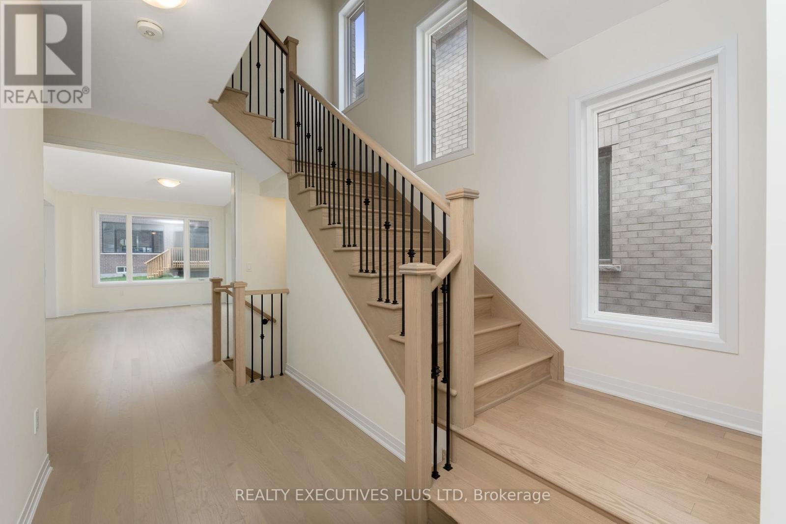 24 Tyler Avenue, Erin, Ontario  N0B 1T0 - Photo 13 - X12152659