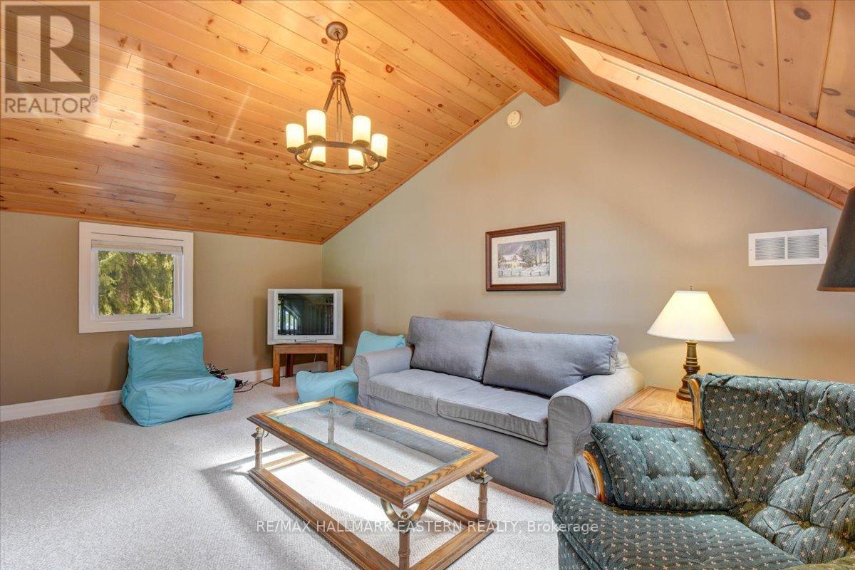 43 Lakeshore Boulevard, Selwyn, Ontario K0L 1T0 - Photo 23 - X12152677