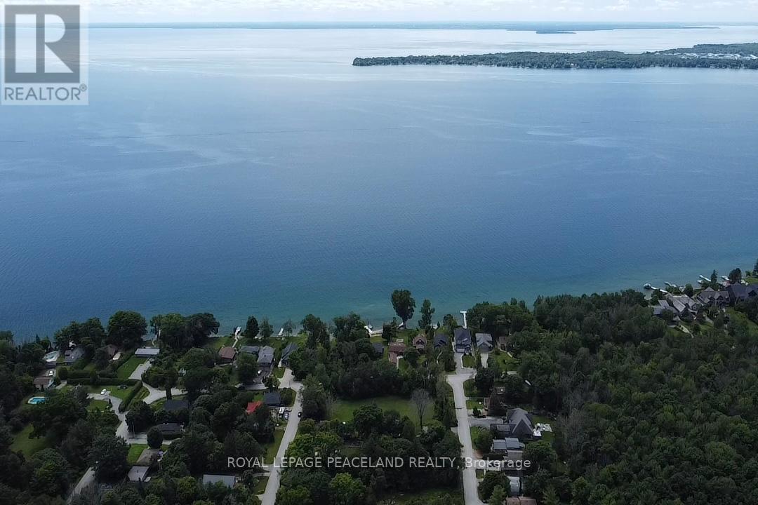 14 SIMCOE AVENUE, Oro-Medonte, Ontario