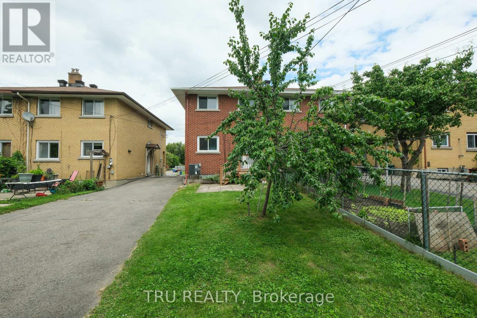 1006 Riddell Avenue S, Ottawa, Ontario  K2C 2J5 - Photo 27 - X12152683