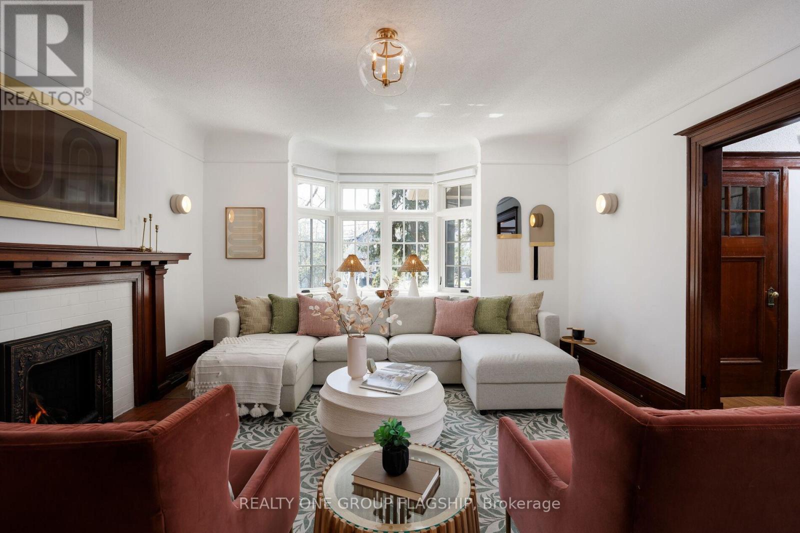 69 Victoria Park Avenue, Toronto, Ontario  M4E 3S2 - Photo 12 - E12152685