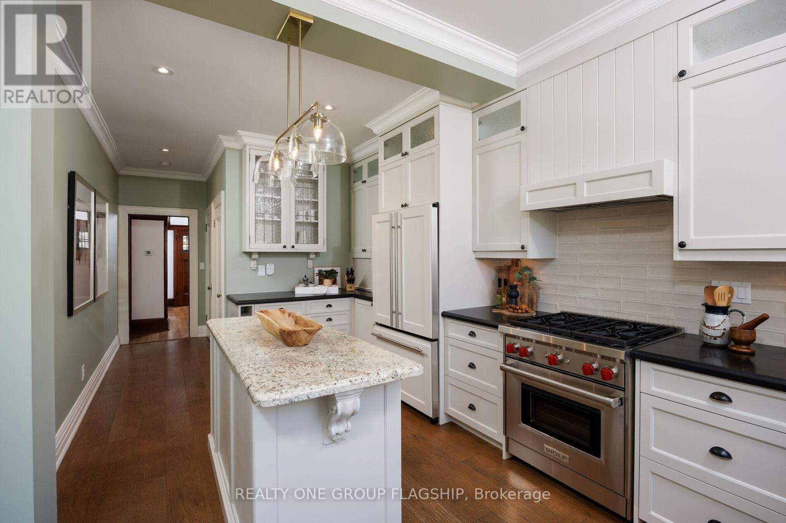 69 Victoria Park Avenue, Toronto, Ontario  M4E 3S2 - Photo 21 - E12152685