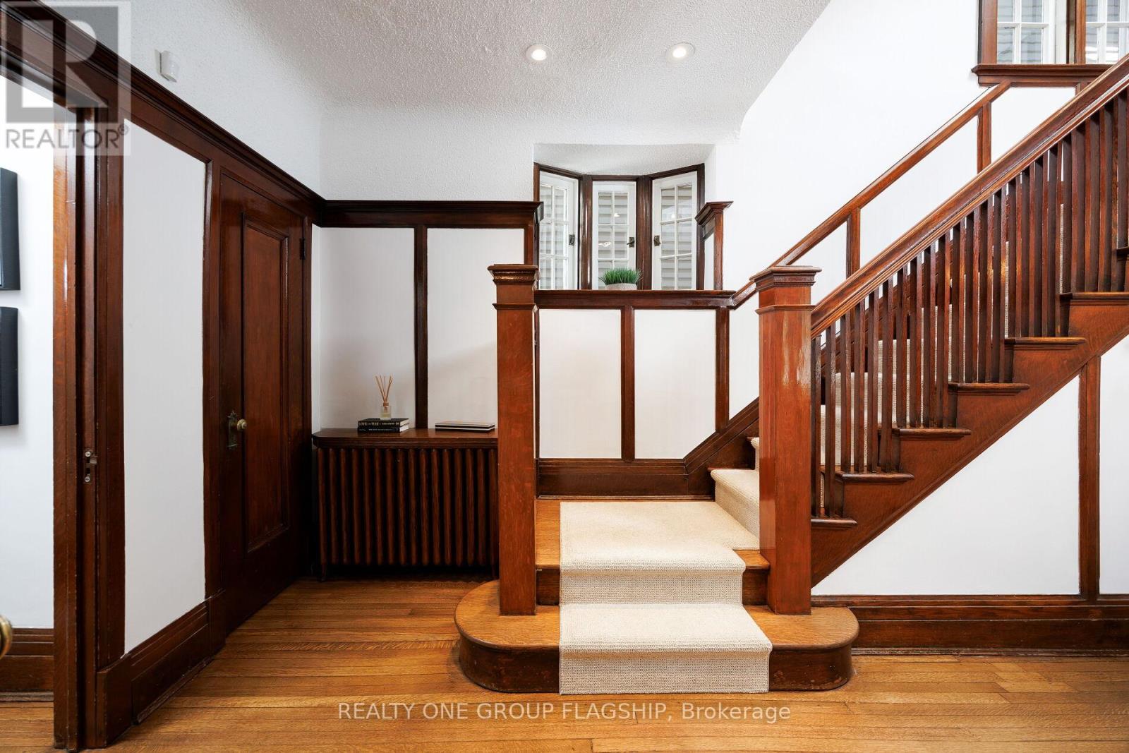 69 Victoria Park Avenue, Toronto, Ontario  M4E 3S2 - Photo 8 - E12152685