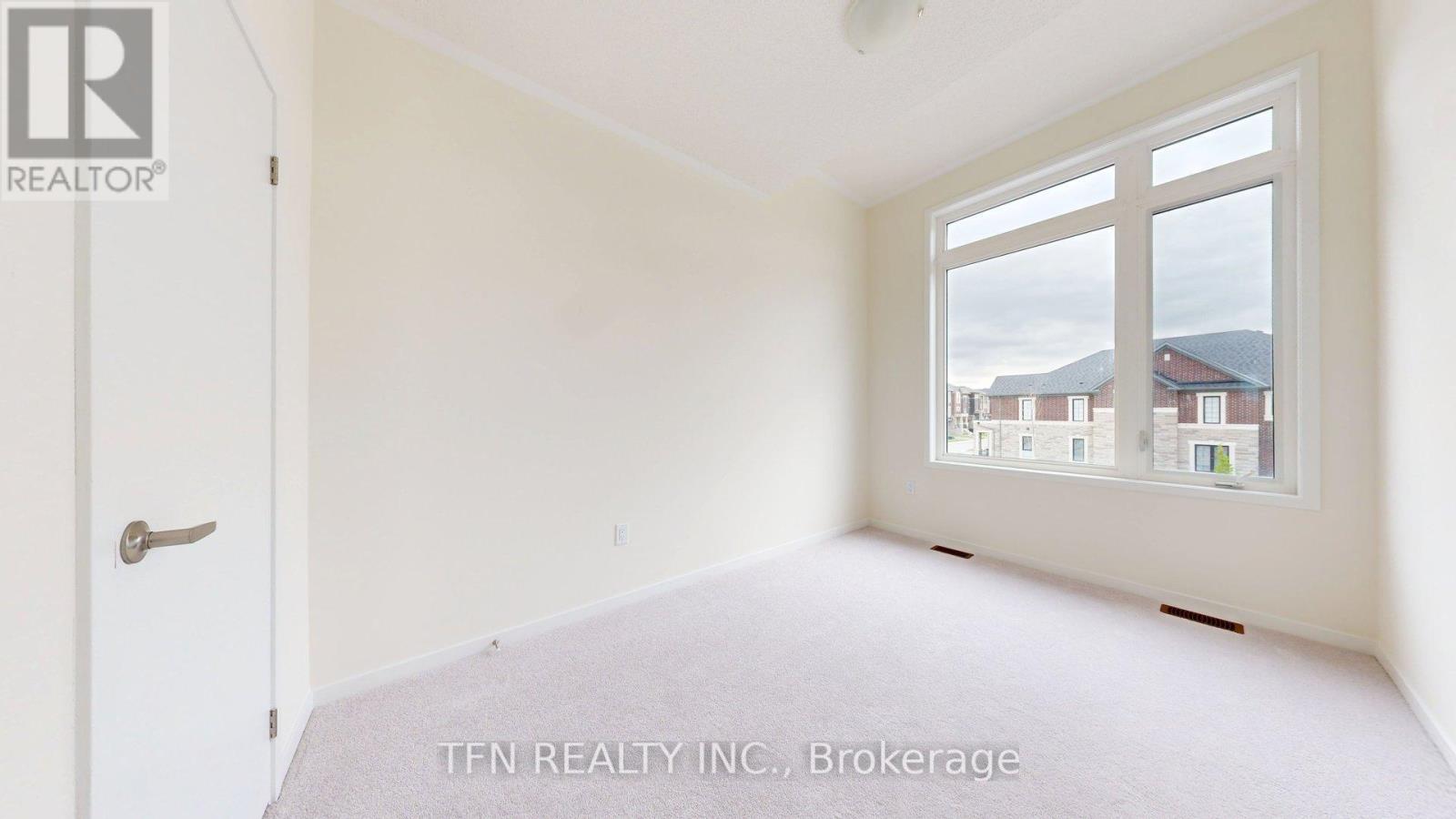 235 Grand Trunk Avenue, Vaughan, Ontario  L6A 5E5 - Photo 11 - N12152692