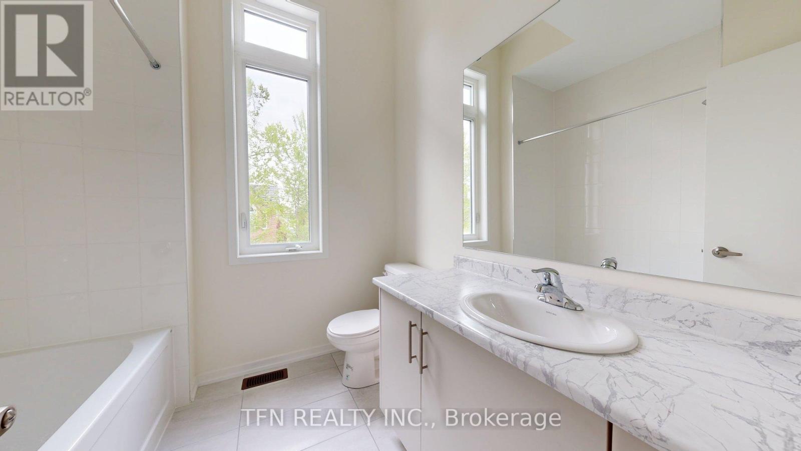 235 Grand Trunk Avenue, Vaughan, Ontario  L6A 5E5 - Photo 15 - N12152692
