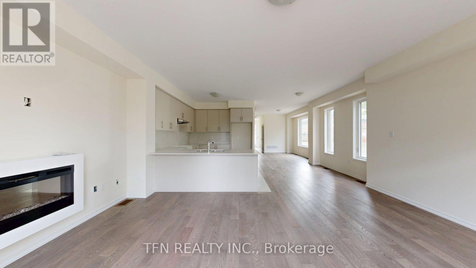 235 Grand Trunk Avenue, Vaughan, Ontario  L6A 5E5 - Photo 3 - N12152692