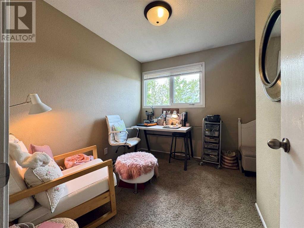 8, 244 Mcgill Boulevard W, Lethbridge, Alberta  T1K 4C6 - Photo 20 - A2221395