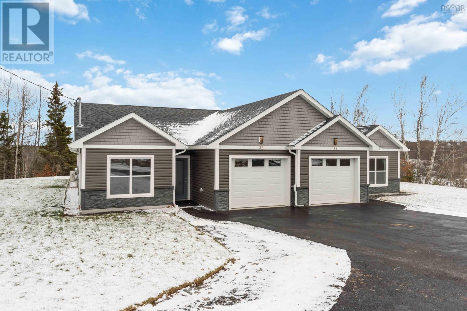 38 Pemberton Avenue, Garlands Crossing, Nova Scotia  B0N 2T0 - Photo 1 - 202507728