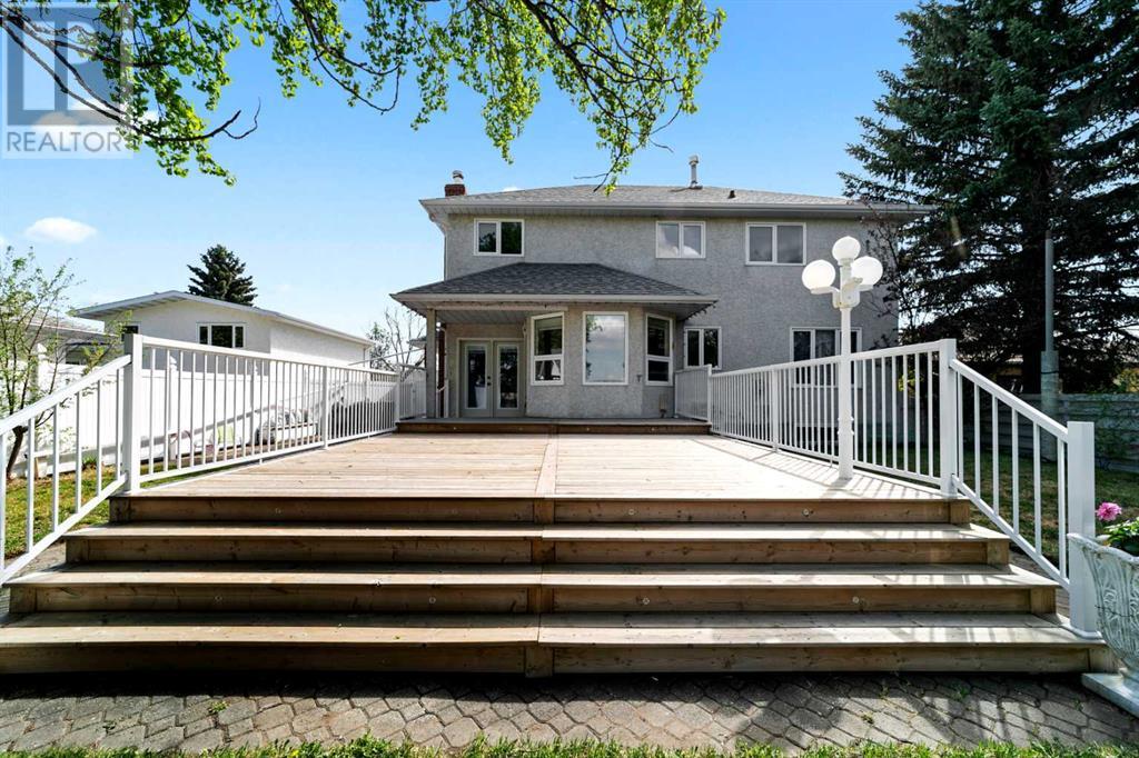 4304 75 Street, Camrose, Alberta  T4V 3W6 - Photo 5 - A2221805