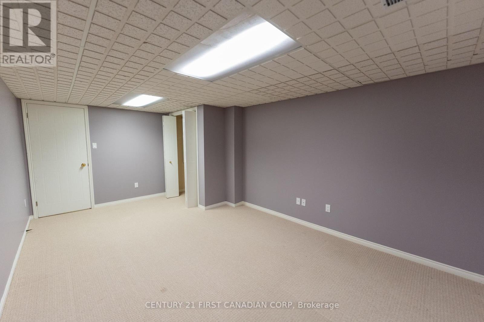 27 Golfview Crescent, London South, Ontario  N6C 5N2 - Photo 14 - X12149980