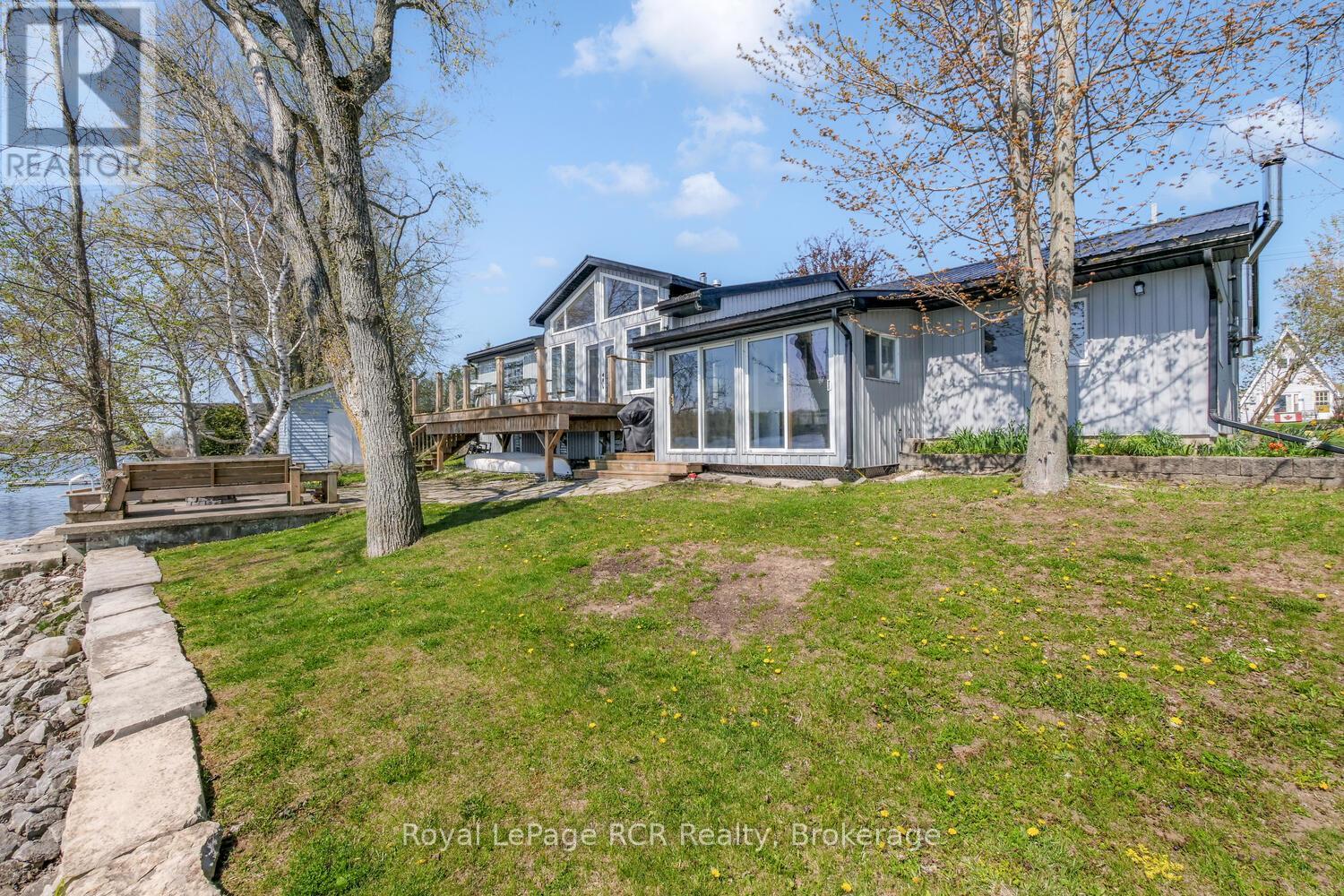 41 Lilac Lane, South Bruce Peninsula, Ontario N0H 1A0 - Photo 3 - X12152707