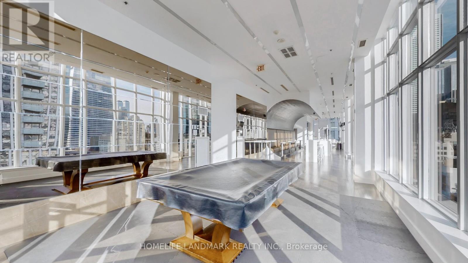 Lph28 - 21 Nelson Street, Toronto, Ontario  M5V 3H9 - Photo 34 - C12152699