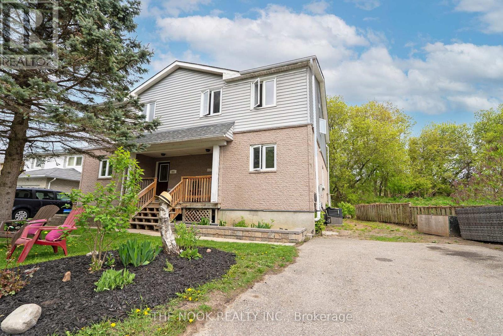 629 DUNN CRESCENT, Pickering, Ontario