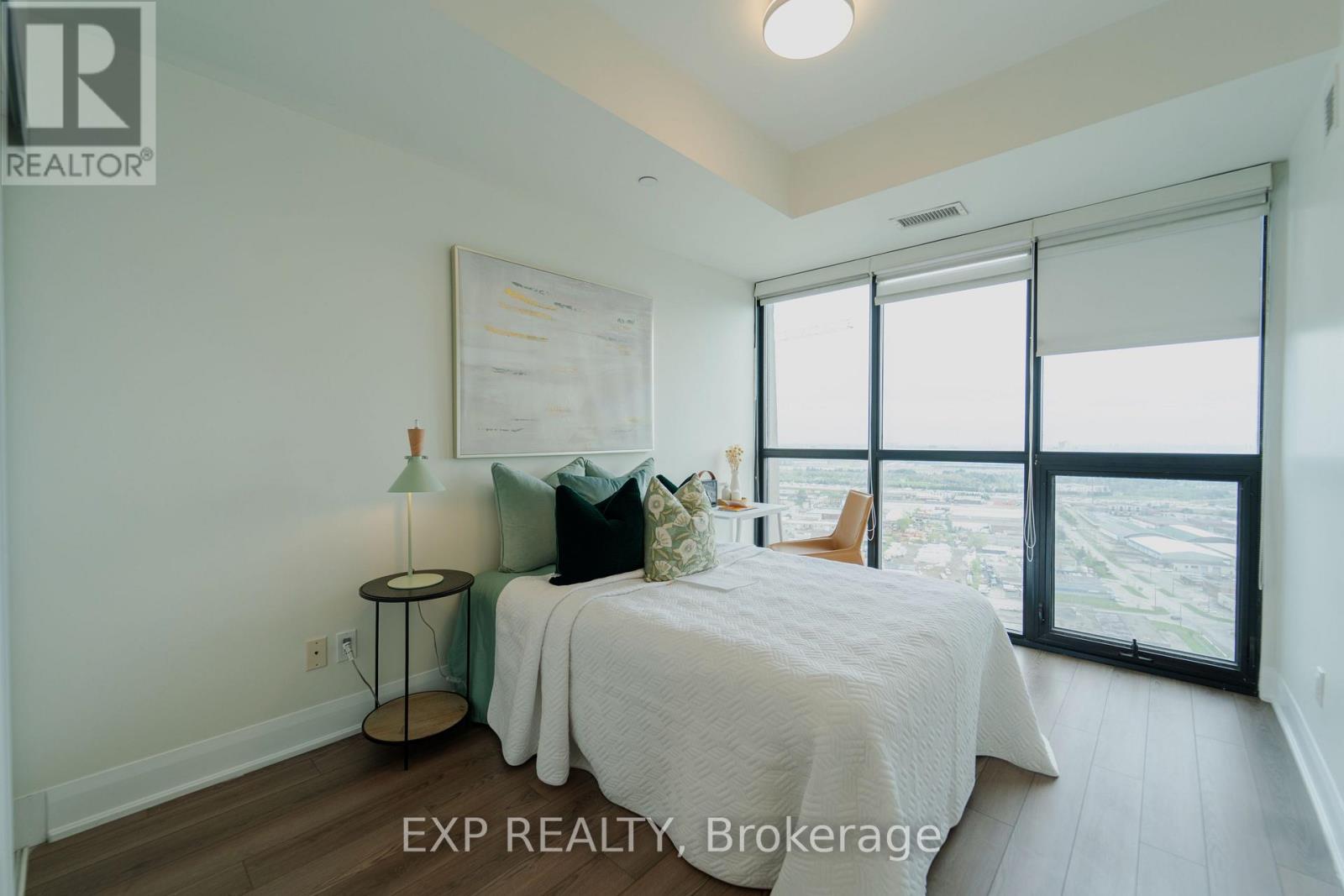 2803 - 2900 Highway 7 Road, Vaughan, Ontario  L4K 0G3 - Photo 13 - N12152723