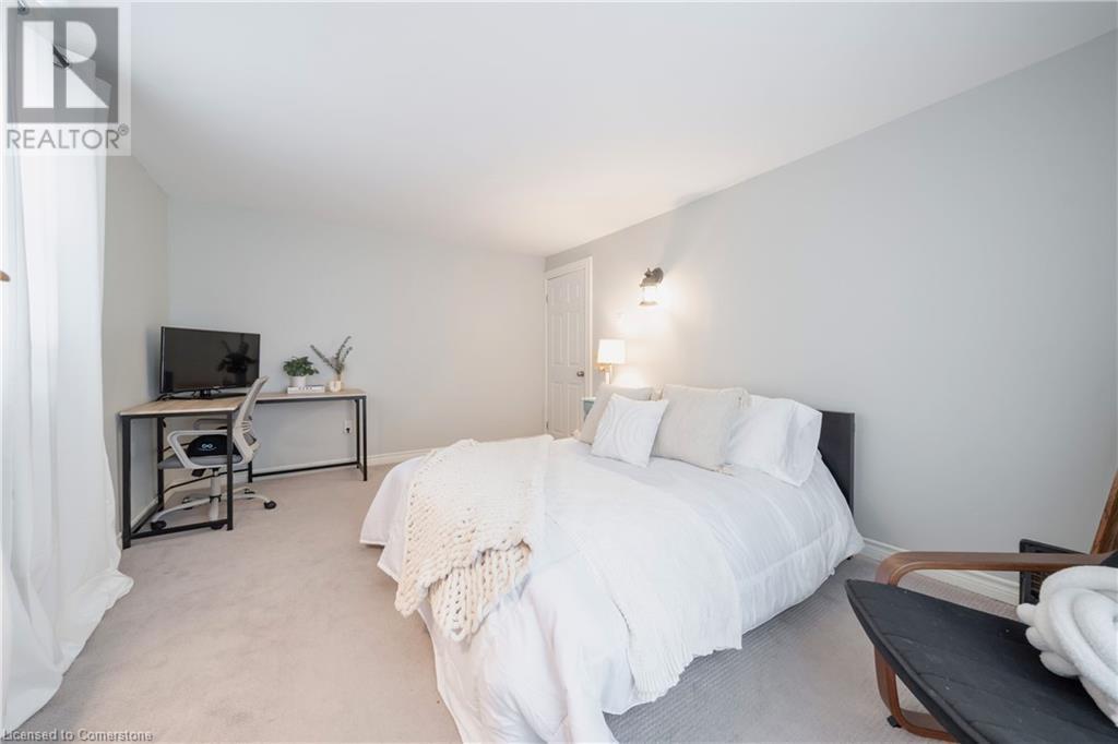 264 Holton Avenue S, Hamilton, Ontario  L8M 2L9 - Photo 21 - 40728862