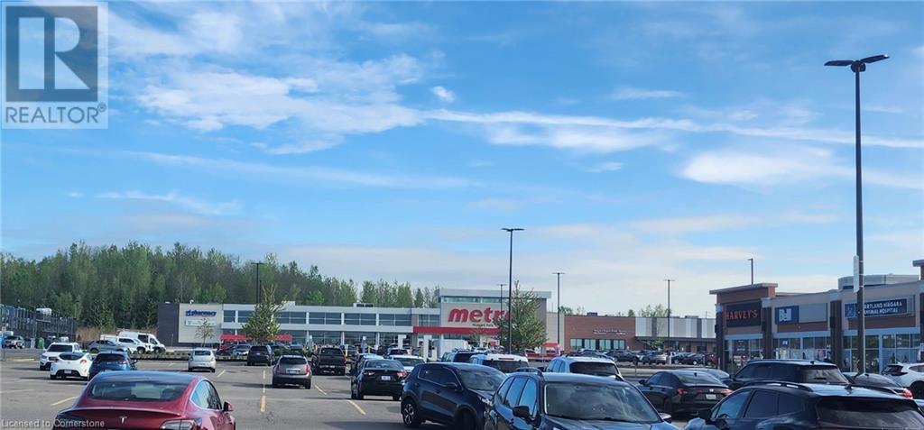 8056 Mcleod Road Road, Niagara Falls, Ontario  L2H 3N3 - Photo 7 - 40729256