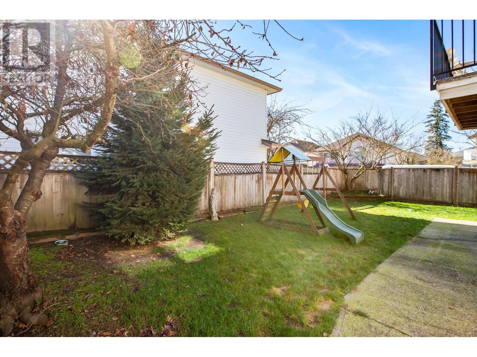 20660 Thorne Avenue, Maple Ridge, British Columbia  V2X 2K8 - Photo 39 - R3000219